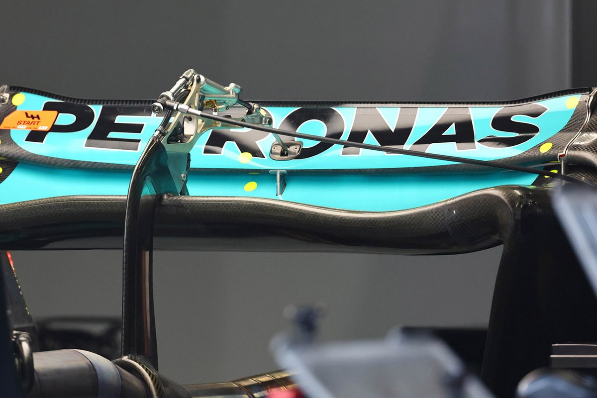 Mercedes W13 rear wing detail