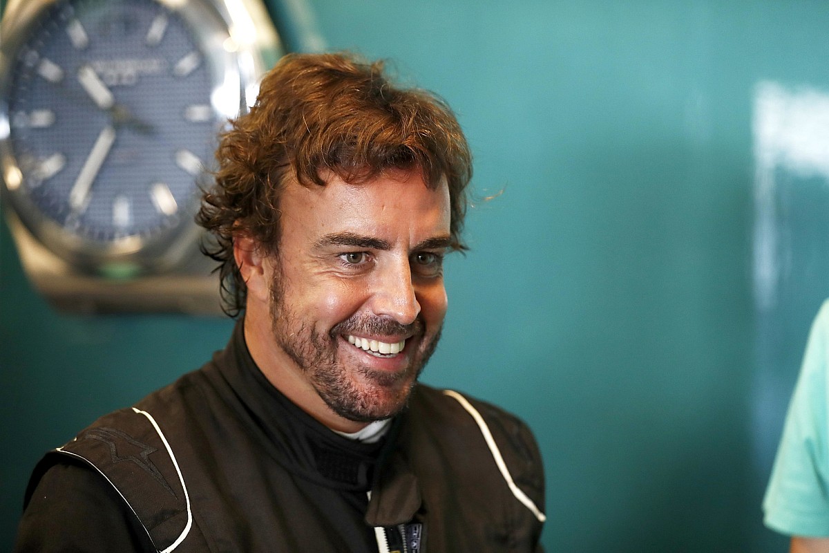 Alonso '100-plus' per cent happy with Aston Martin move after first F1 test