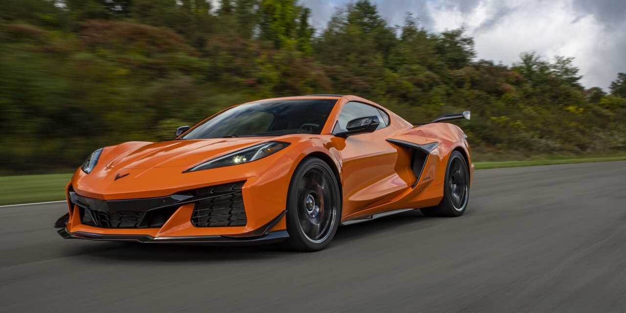 2023 Chevrolet Corvette Z06 3LZ Cropped