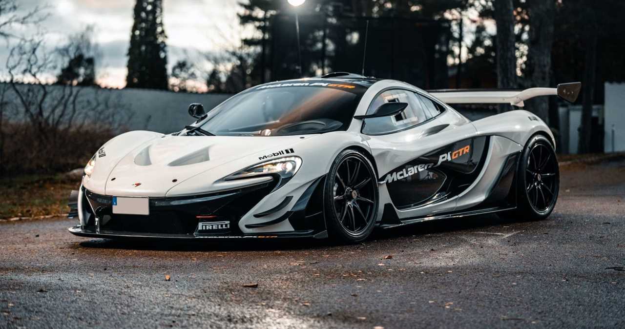 Lanzante McLaren P1 GTR Auction Front Quarter View