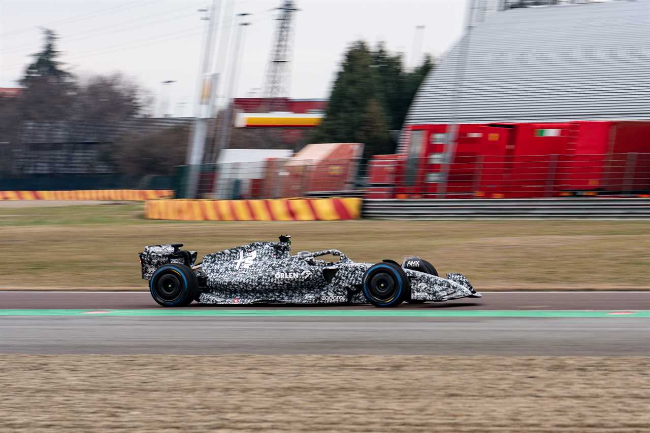 Alfa Romeo C42 shakedown F1