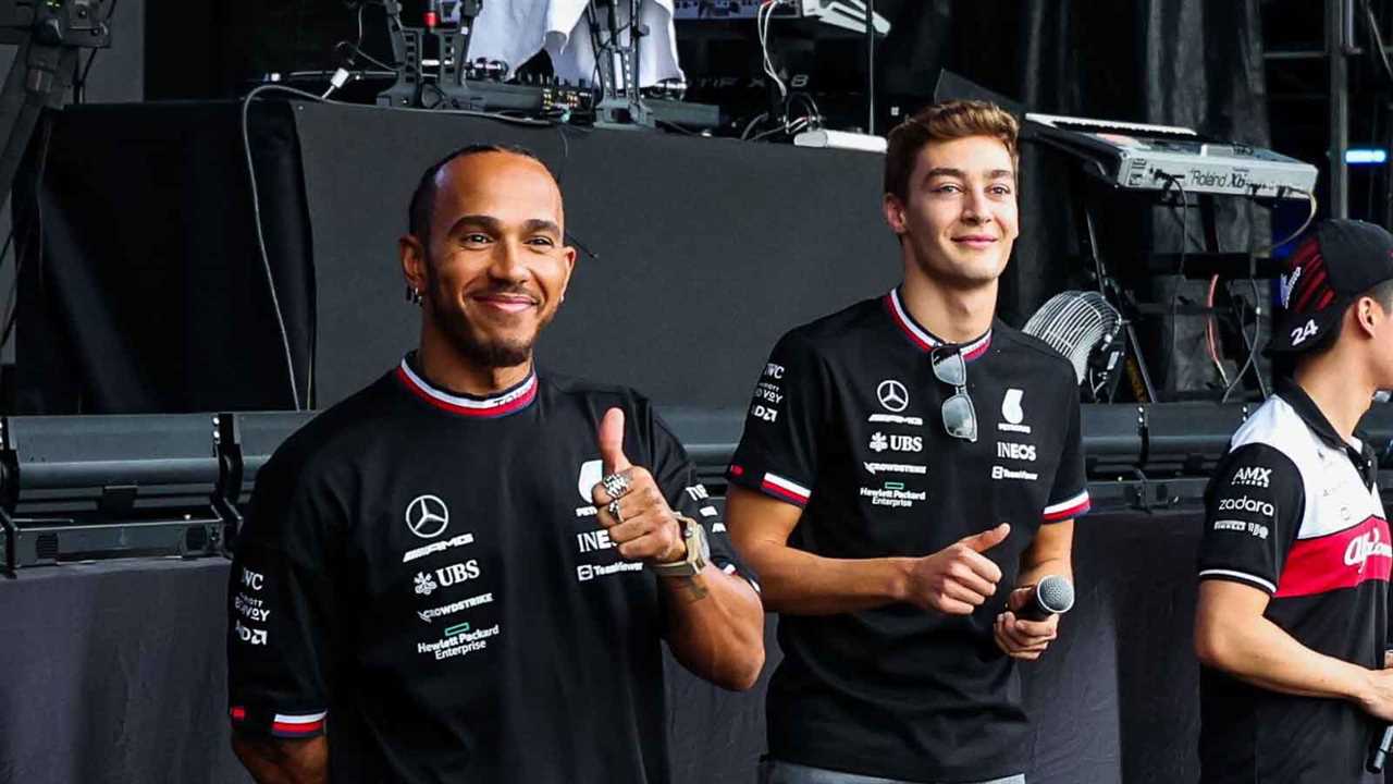 Lewis Hamilton and George Russell. Singapore October 2022.