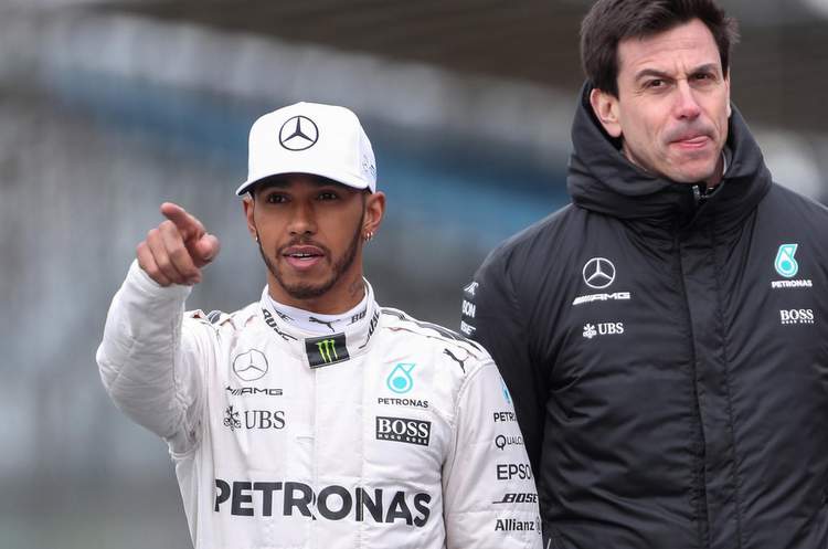 Toto Wolff, Lewis Hamilton f1 2023 salary