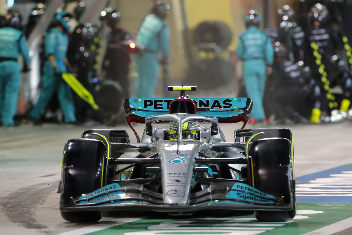 F1 News: Lewis Hamilton says the 2022 Mercedes "was like a ghost" - F1 Briefings