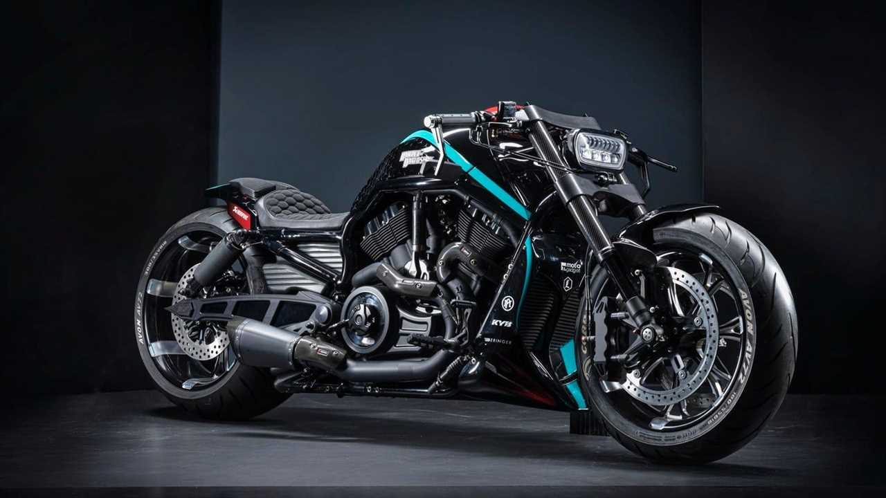 Custom Harley-Davidson V-Rod Full