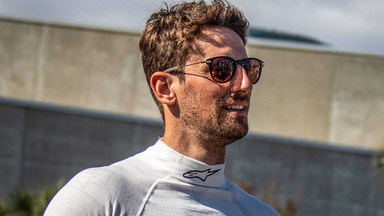 Romain Grosjean wearing sunglasses. United States, February 2022.