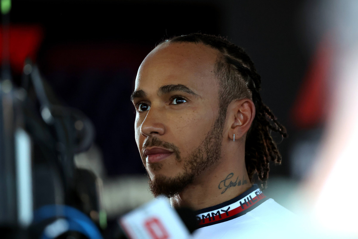 F1 News: Lewis Hamilton Reveals Struggles With Father In Candid Interview - F1 Briefings