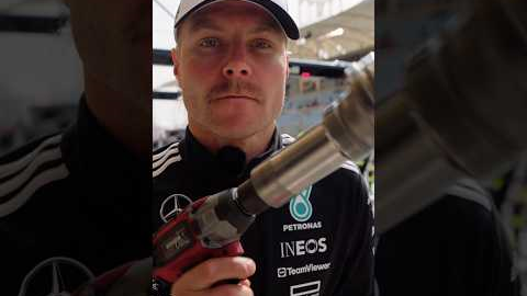F1 pitstop explained with Valtteri Bottas