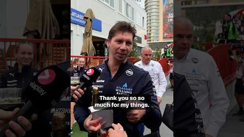 Special delivery from Mercedes to Williams after podiums in Baku 🙏 #f1 #formula1 #mercedesf1