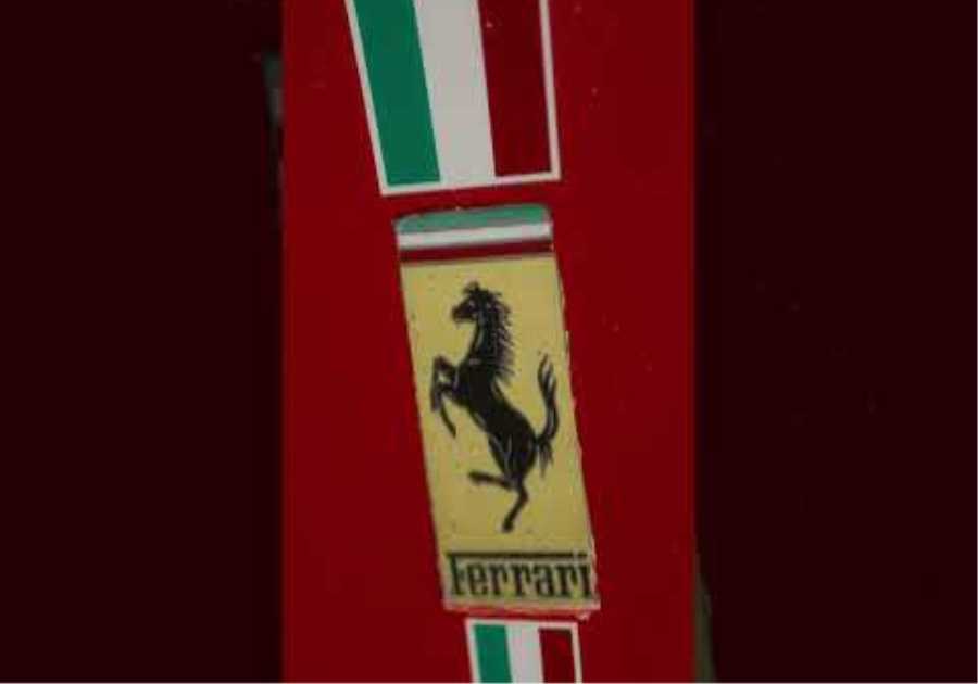 Ferrari Collectibles: Leclerc’s SF90 front wing