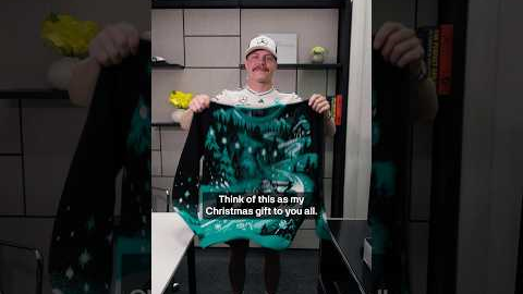 Loving your work 🤩 Valtteri Bottas shows off the new Christmas jumper #f1 #mercedesf1 #christmas