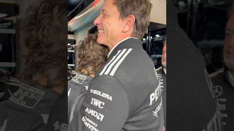 Toto was very impressed with Kimi in Vegas! 🥹