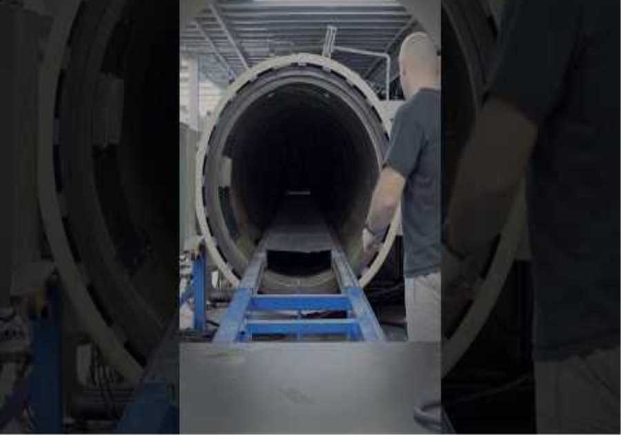 A first look at the assembly of the mast for Ferrari Hypersail. #Ferrari #FerrariHypersail