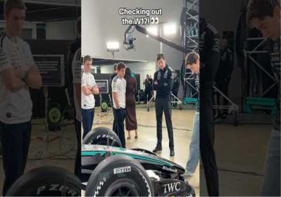 YTS: Taking the W17 in, in all its glory 🤓 #f1 #formula1 #mercedesf1