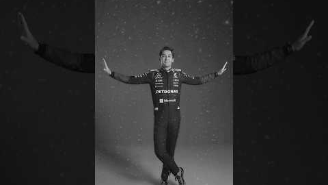 George's T-Pose 😭 #mercedes #f1 #georgerussell