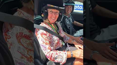 George Takes Mum for a Miami hot lap ✅ #mercedes #f1 #formula1 #mum #georgerussell