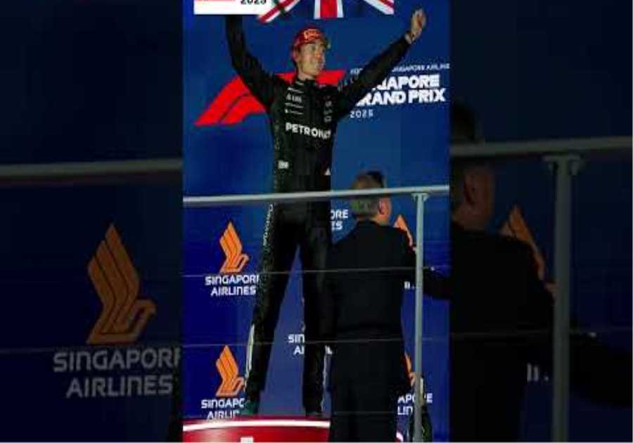 A special win that we'll never forget 🩵 #f1 #mercedesf1 #georgerussell #singapore